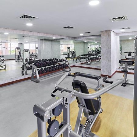 Afaq Tower Apartman Manáma Kültér fotó